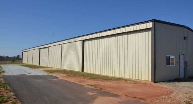 steel airplane hangars